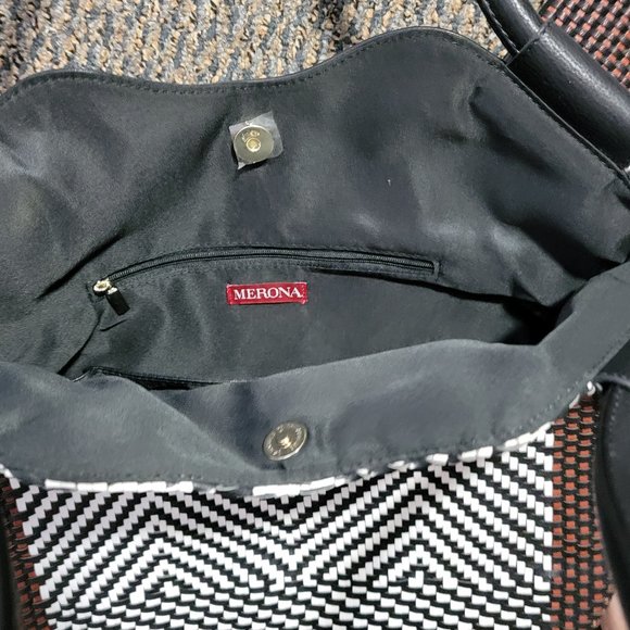 Tribal Chic! NWT Black and White Woven Tote and Makeup Bag Bundle - Picture 4 of 16